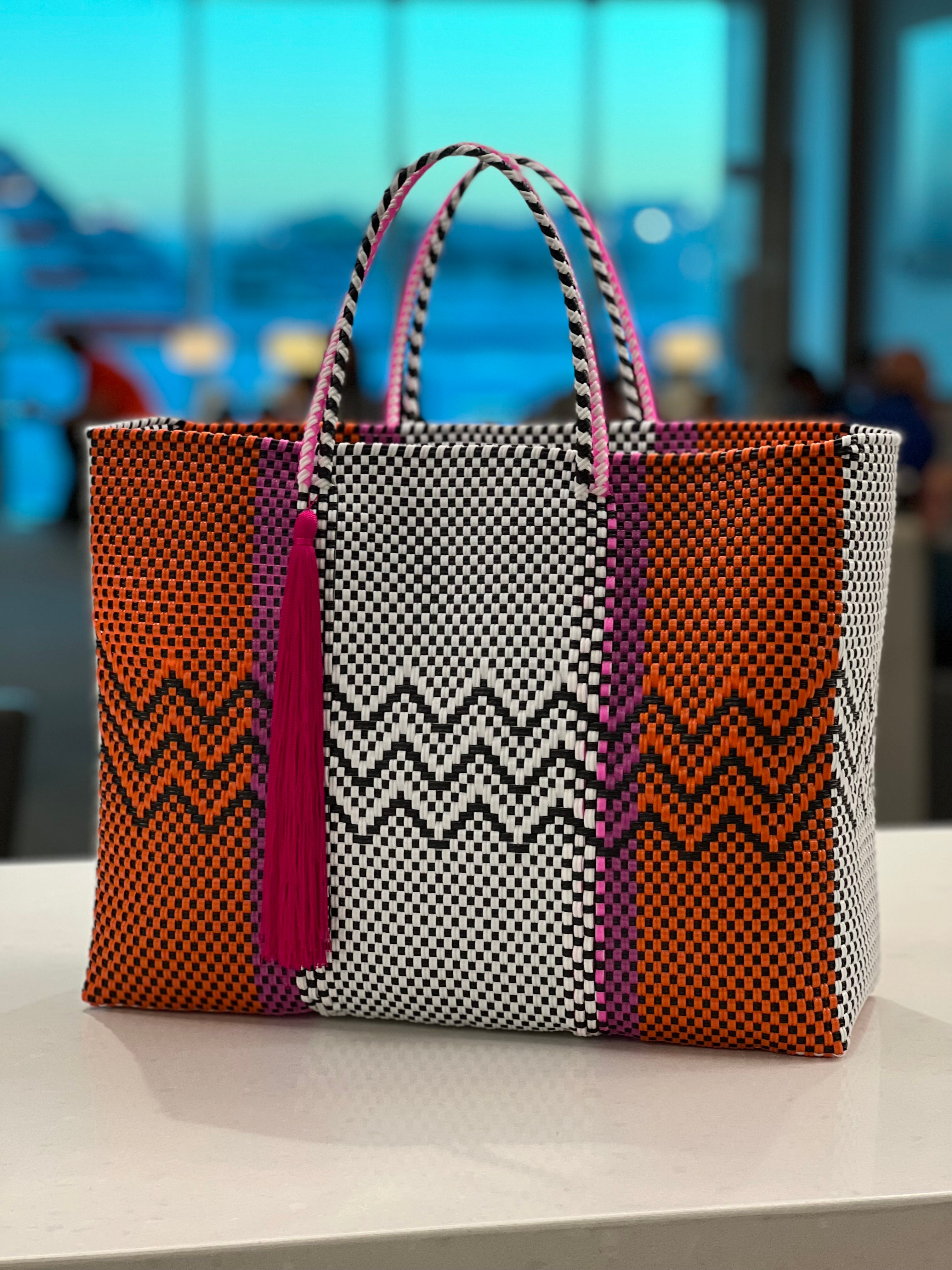 Tote bag for beach/ Beach bag designer/ Beach bag plastic/ Woven bag/ Woven  purse/ Purse tote/ Beach bags for women/Tote bag small